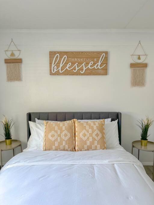 Sparkling Guest Home 2 Bedroom-15 Minutes To Clearwater Beach Exterior photo